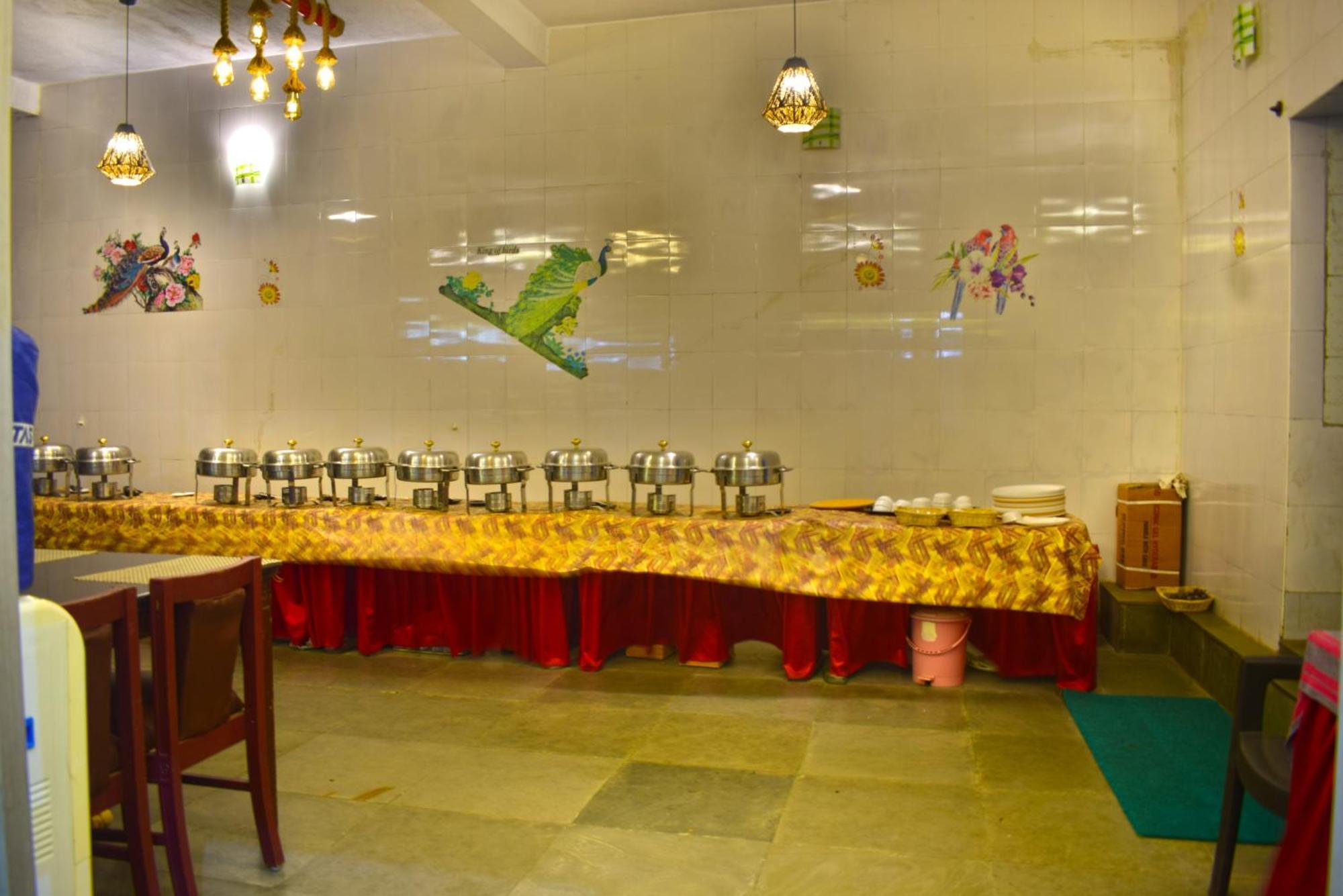 Jains Royal Palace Resorts Yelagiri Exterior foto